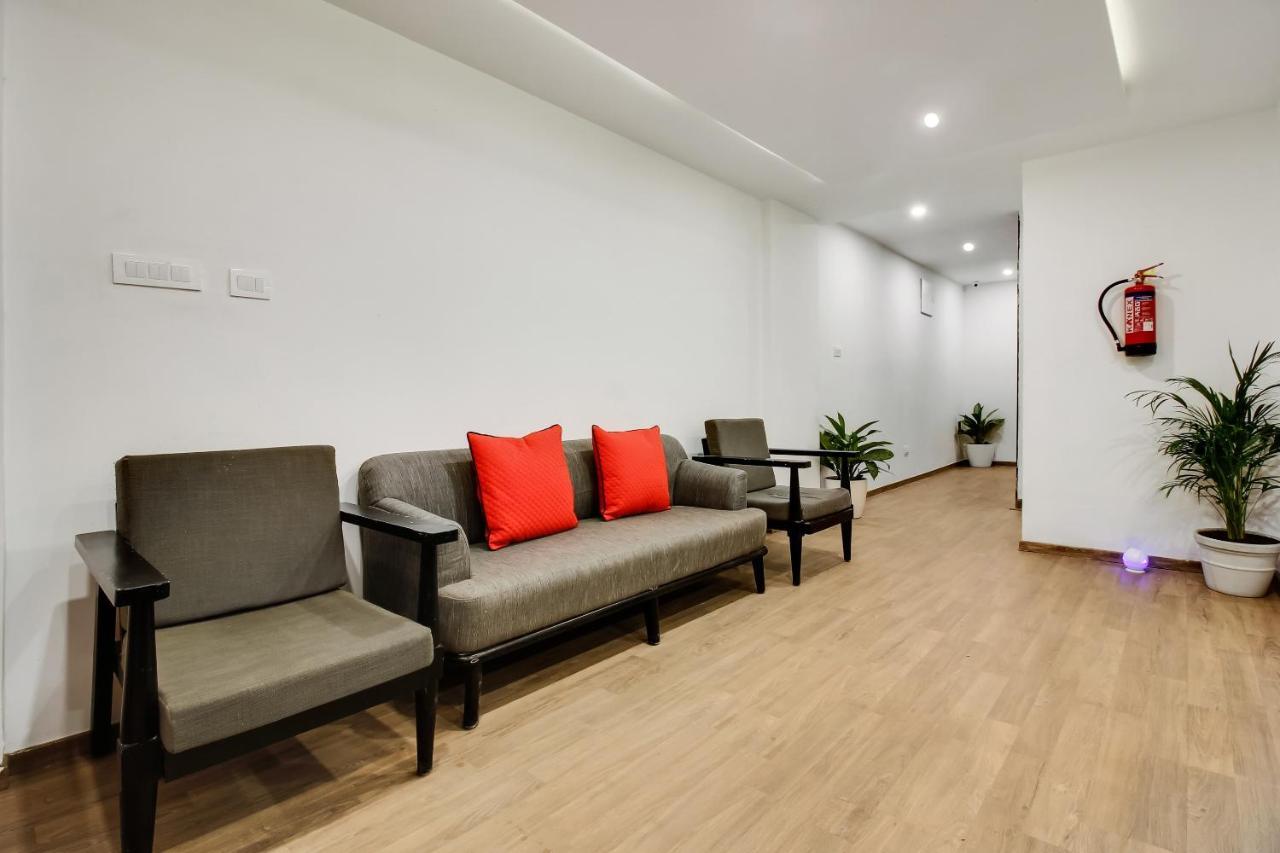 Oyo Townhouse 600 Gangothri Ξενοδοχείο Secundurabad Εξωτερικό φωτογραφία