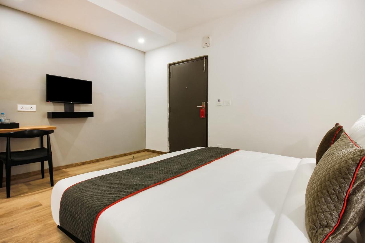 Oyo Townhouse 600 Gangothri Ξενοδοχείο Secundurabad Εξωτερικό φωτογραφία