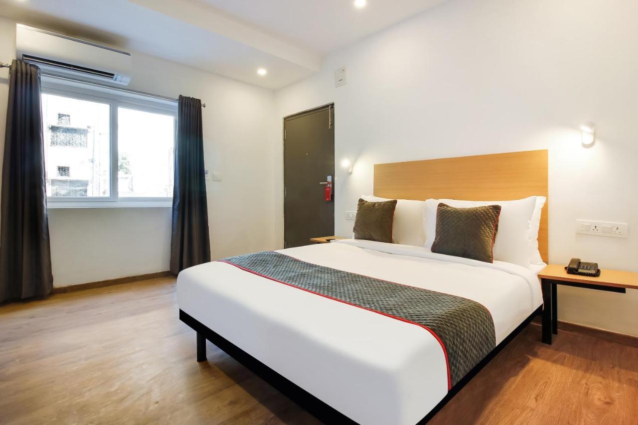 Oyo Townhouse 600 Gangothri Ξενοδοχείο Secundurabad Εξωτερικό φωτογραφία