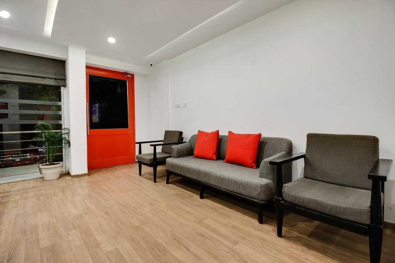 Oyo Townhouse 600 Gangothri Ξενοδοχείο Secundurabad Εξωτερικό φωτογραφία